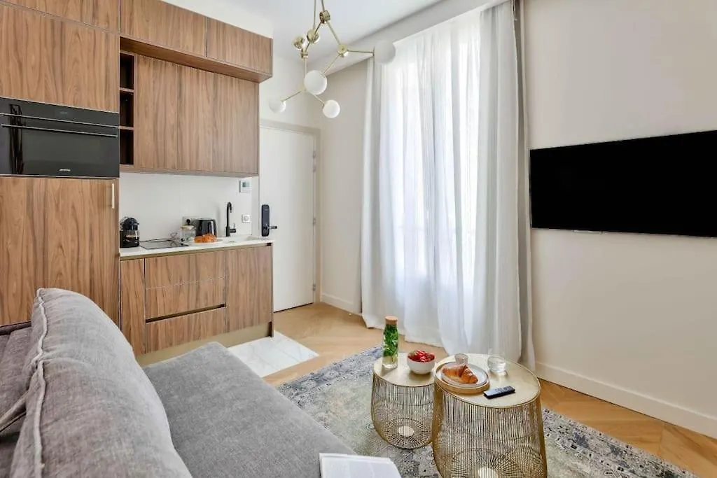 Luxurious & Peaceful - Near Le Marais - With Ac Apartment Paris